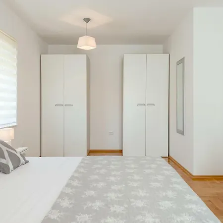 Apartman Sun & Sea *