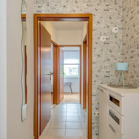 Sun & Sea * ספליט